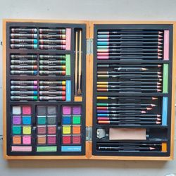 Art Case W/ Supplies