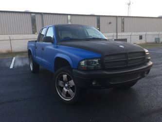 2003 dodge Dakota 4doors 4x4