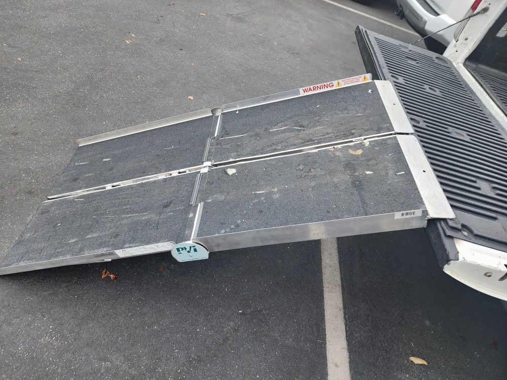 5 Feet Foldable Ramp PRAIRIE VIEW