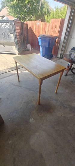 Free table