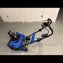 Snow Joe SJ625E Electric Snow Blower