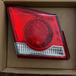2011-2015 Chevy Cruze Tail Light