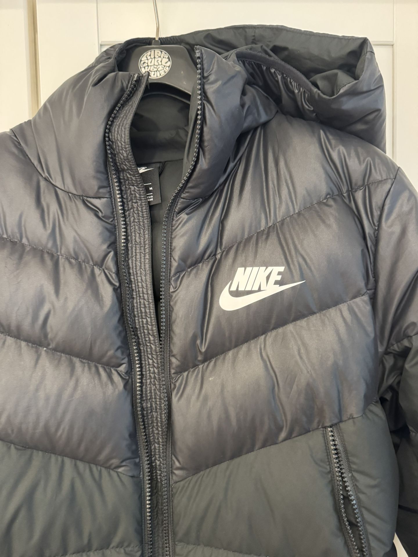Nike Hooded Puffer Jacket Men’s Size M