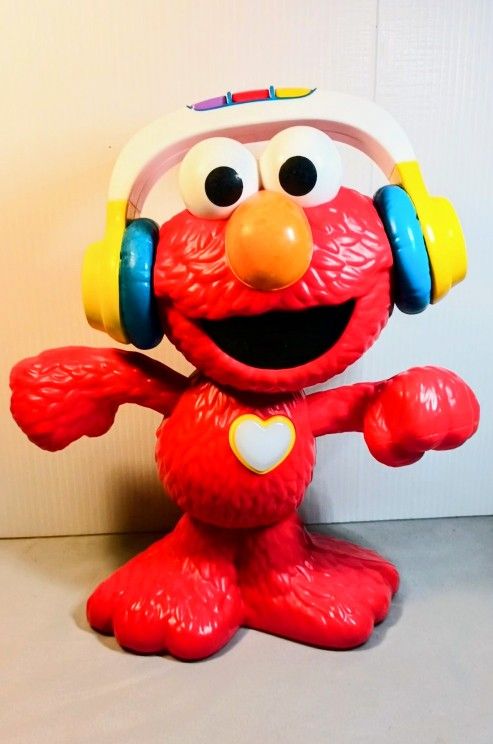 Let's Dance Elmo