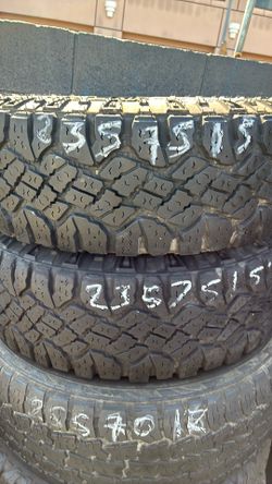 Pair LT235/75/15 Goodyear Wrangler Duratrac