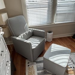DaVinci Olive Glider and Ottoman Gray