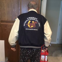 Letterman Jacket/related to Construction and horse racing