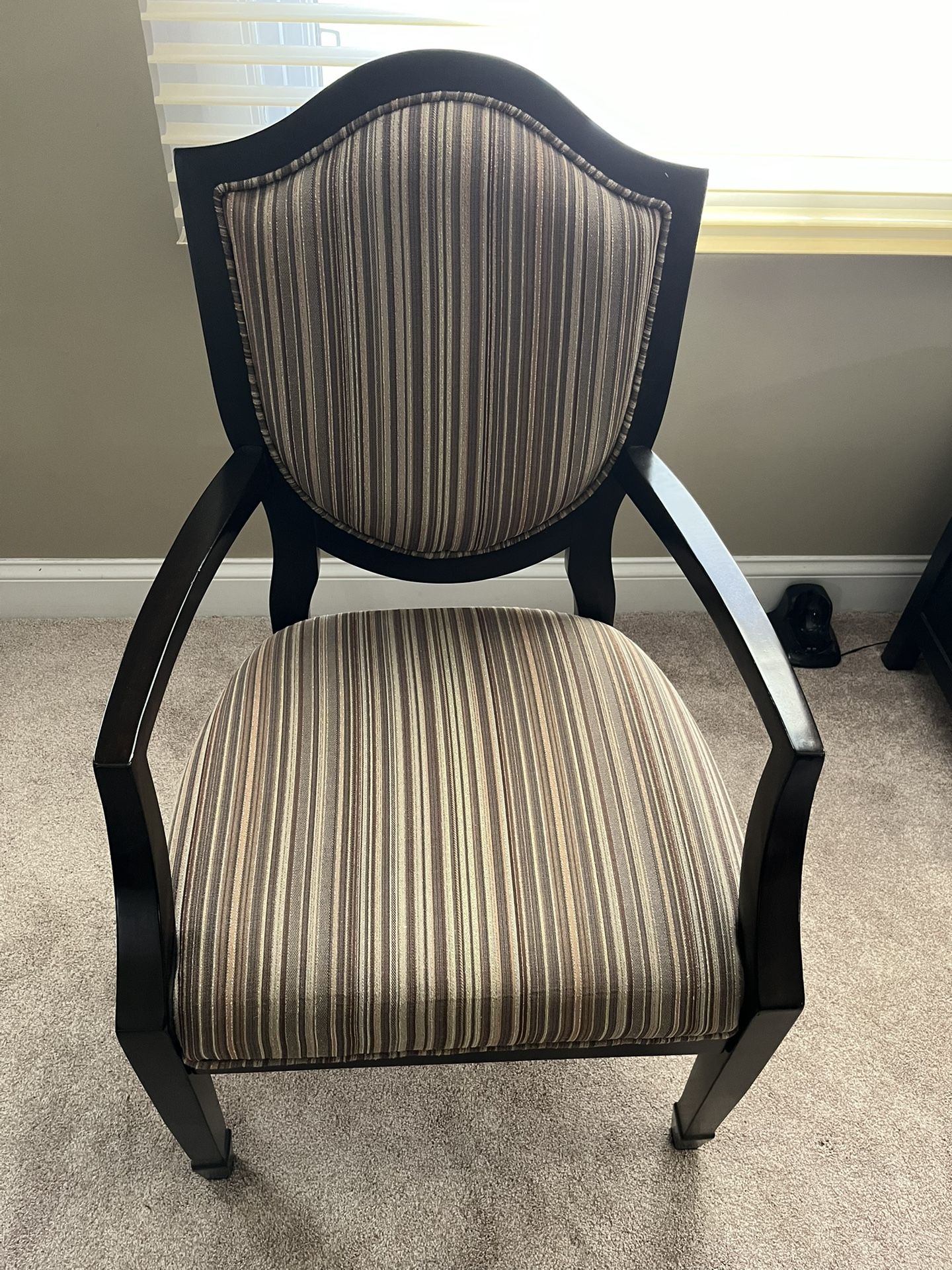 Set of 4 Elegant Wood Armchairs – $300 OBO – Wheaton Pickup