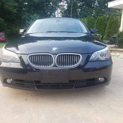 2005 BMW 545I