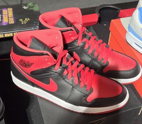 Jordan 1 Mid