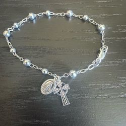 Vintage Sterling Silver Rosary bracelet w/ cross and Virgin Mary charms , 7.5 in . Hallmarked
