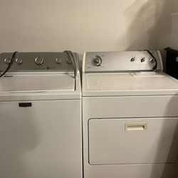 Washer And Dryer Set $140