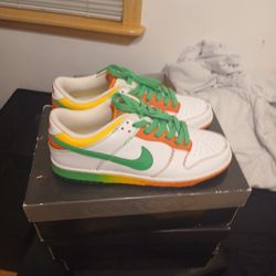 Nike 6.0 Rasta