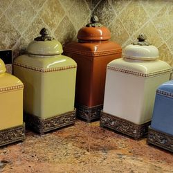 XXL Unique Quality Set of 5 Ceramic Canisters In Iron Bases