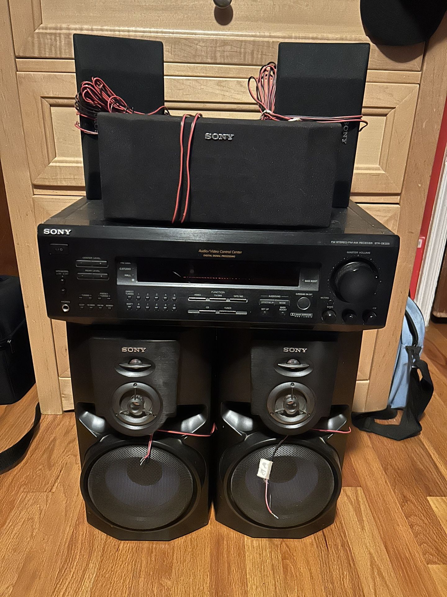 Sony Receiver With Speaker Set