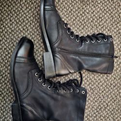 Black Boots