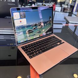 Apple 13” 2020 MacBook Air M1 Chip 8GB Ram 256SSD! 90 day warranty! We offer financing!