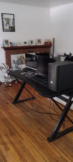 Full Streamer Setup Radeon 6800rx Xt Ryzen 7 5 Series 1080 165hz Monitor And Rode Mic