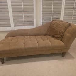 Chaise Lounge - Z Gallery