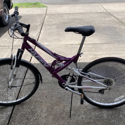 Girl’s Huffy Mountain Bike