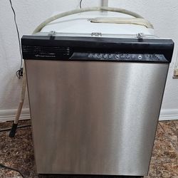Frigidaire Dishwasher Works Good