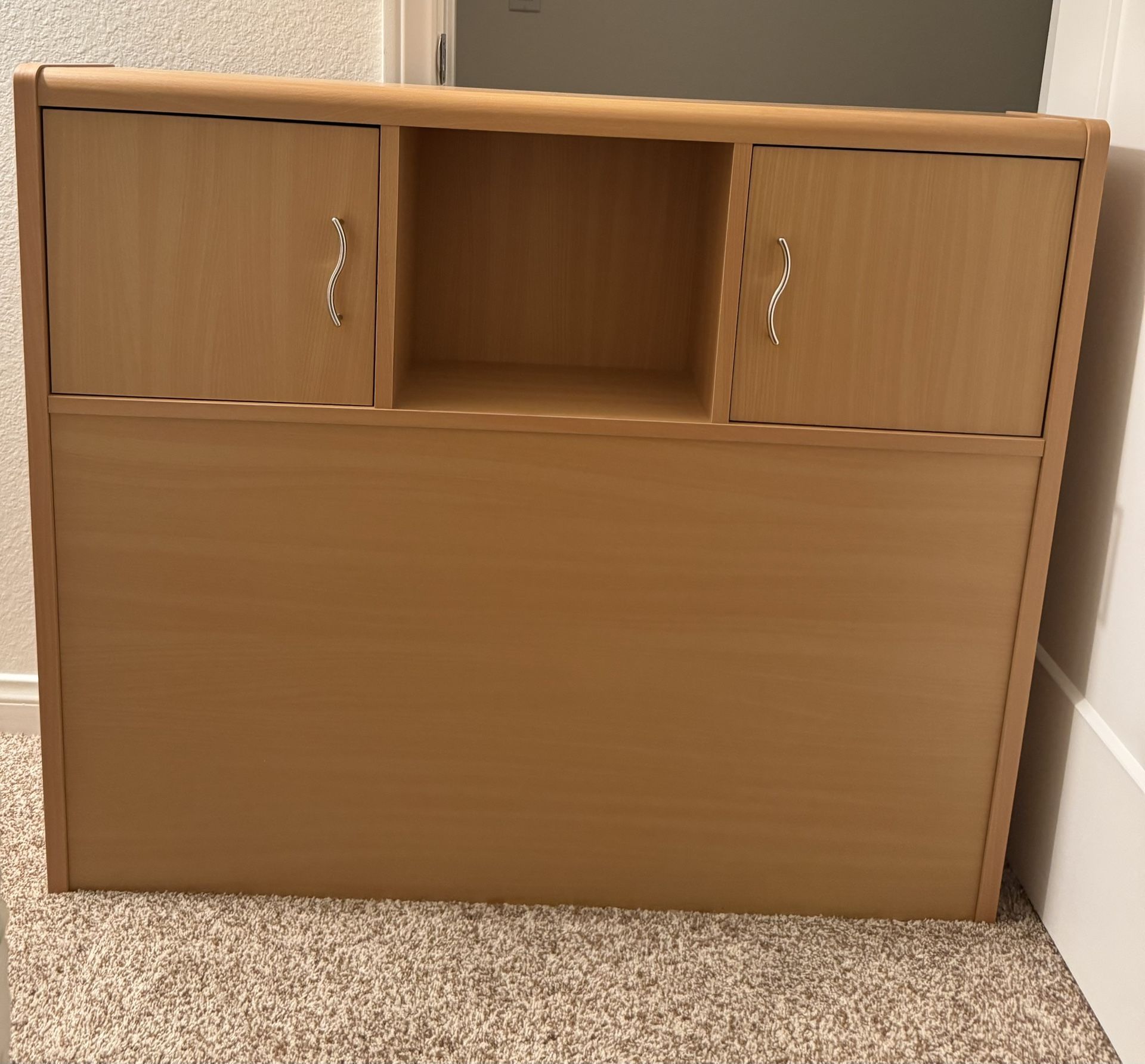 Head Board with storage drawer