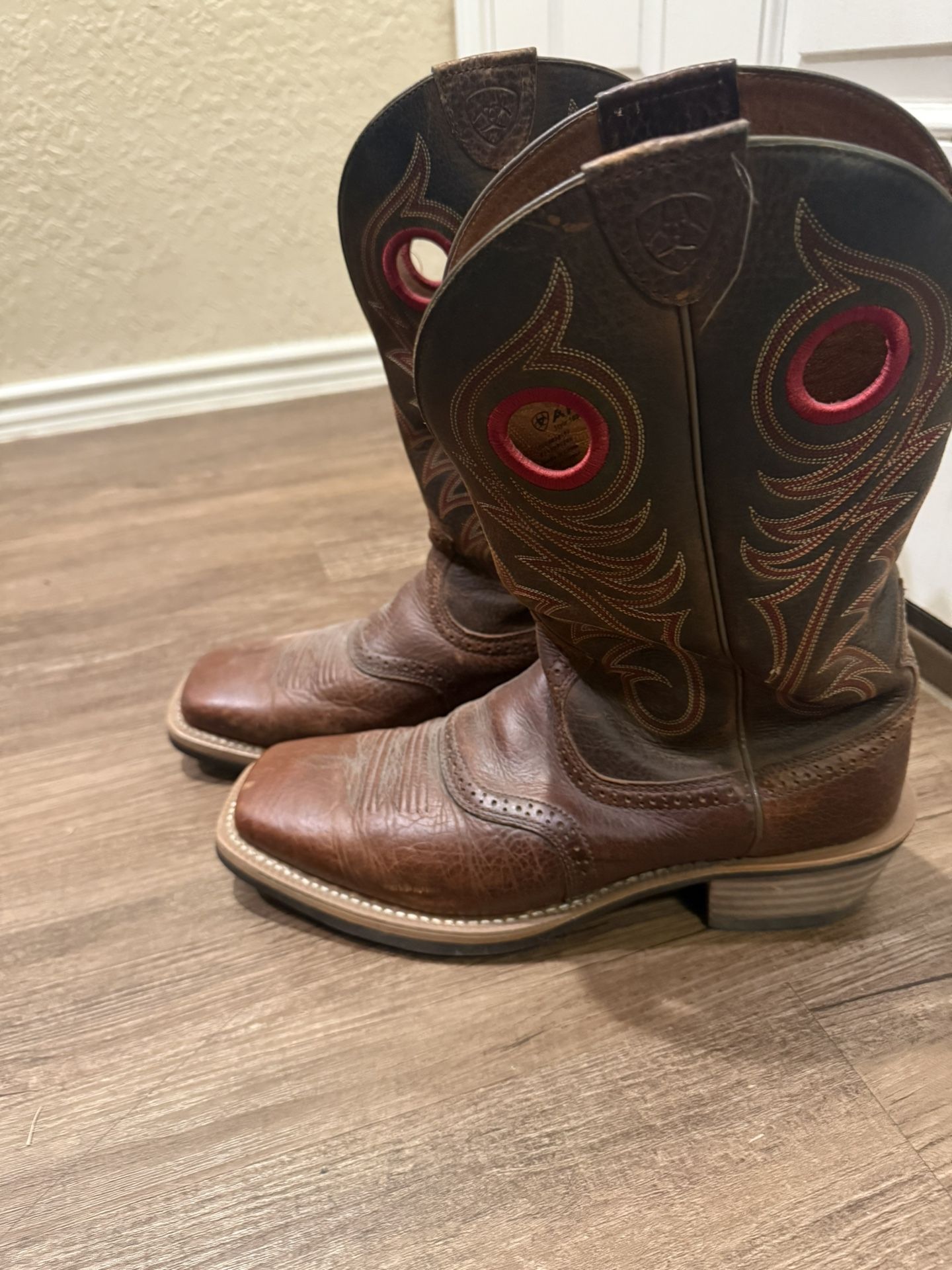 ARIAT Boots 10.5
