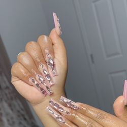 Nails 