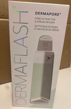 DERMAFLASH 
DERMAPORE+™ Ultrasonic Pore Extractor + Skincare Infuser