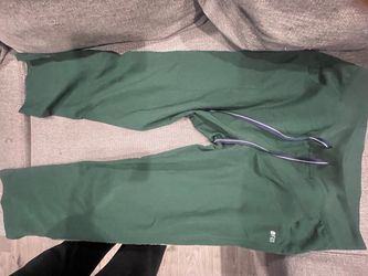 Figs pants size M