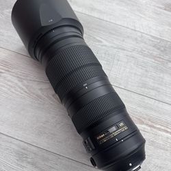 Nikon AF-S NIKKOR 200-500 f/5.6E ED VE LENS