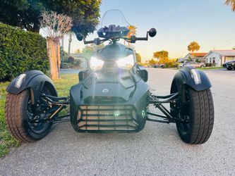 Can-am Ryker (contact info removed) low miles