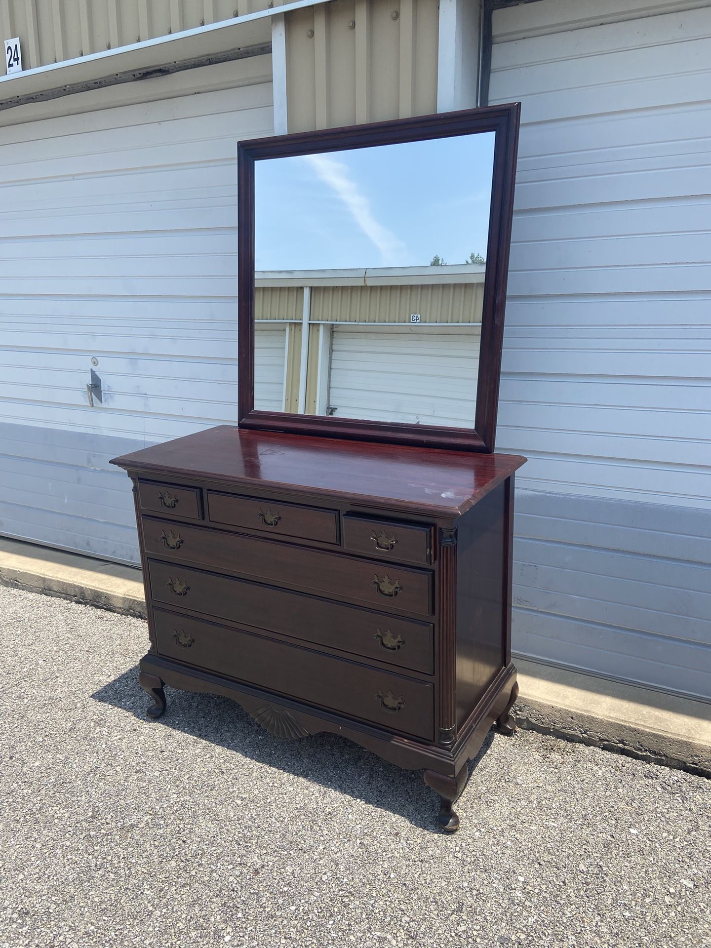 6 Drawer Dresser With Mirror