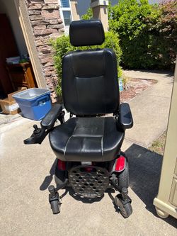 Power wheel chair