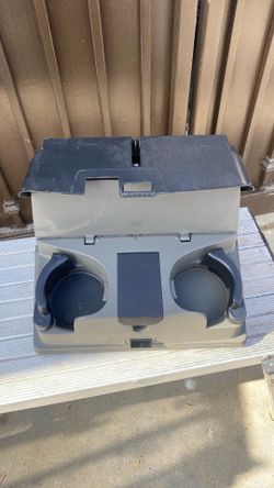 02-08 Dodge ram cup holder