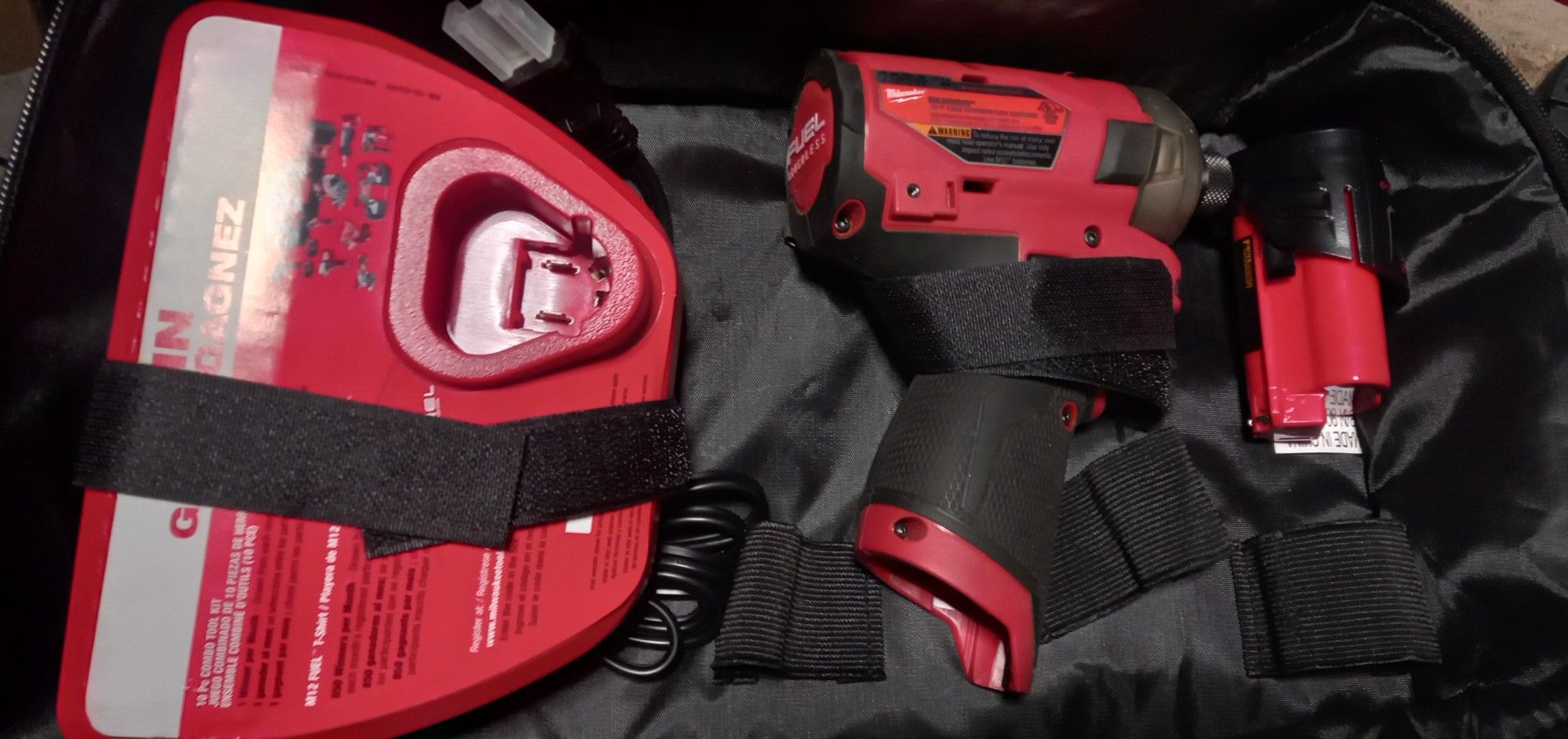 Milwaukee 1/4 inch Hex Driver w/ Battery, Charger & Case
