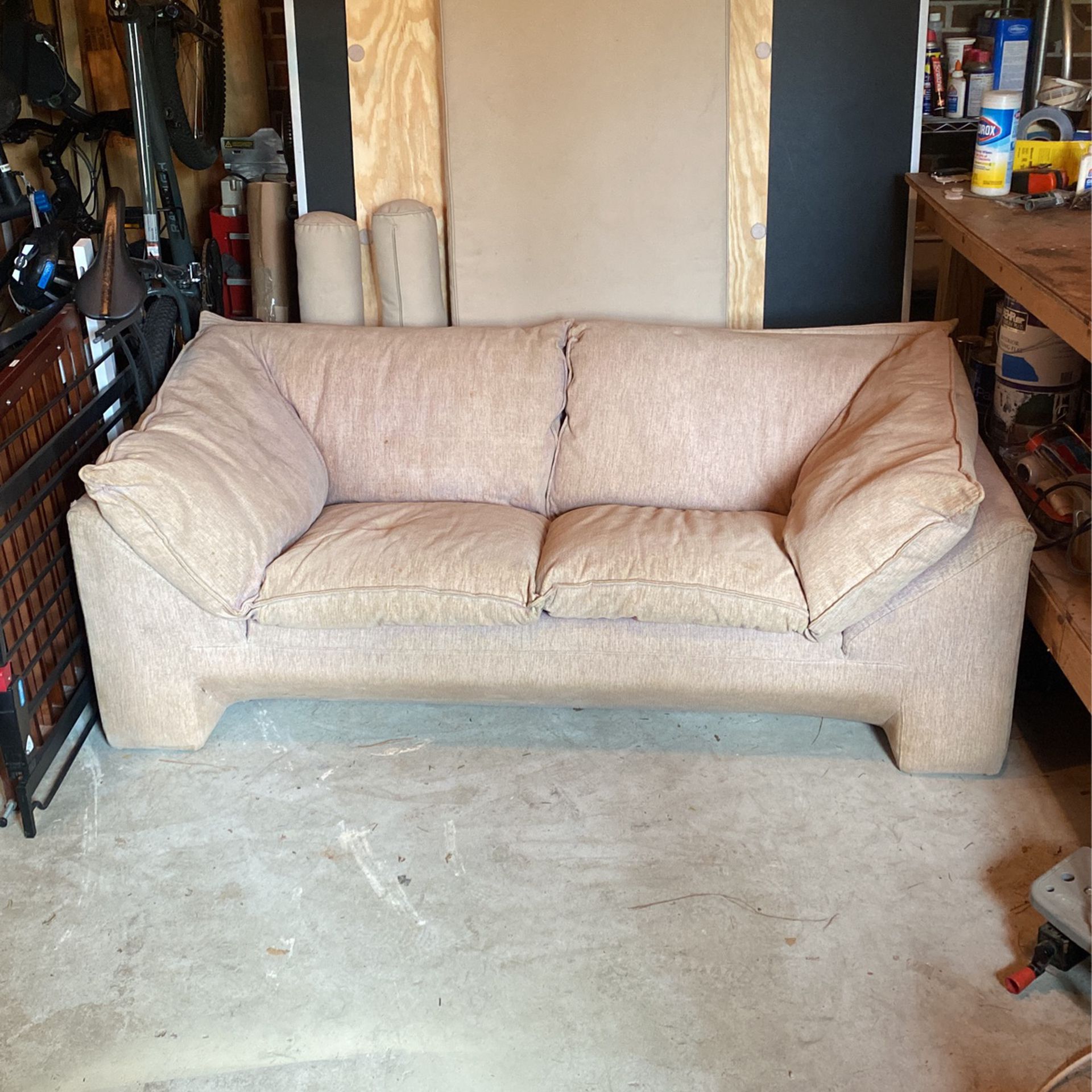 2 Seater LazyBoy Couch