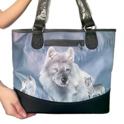 Wolf Purse 