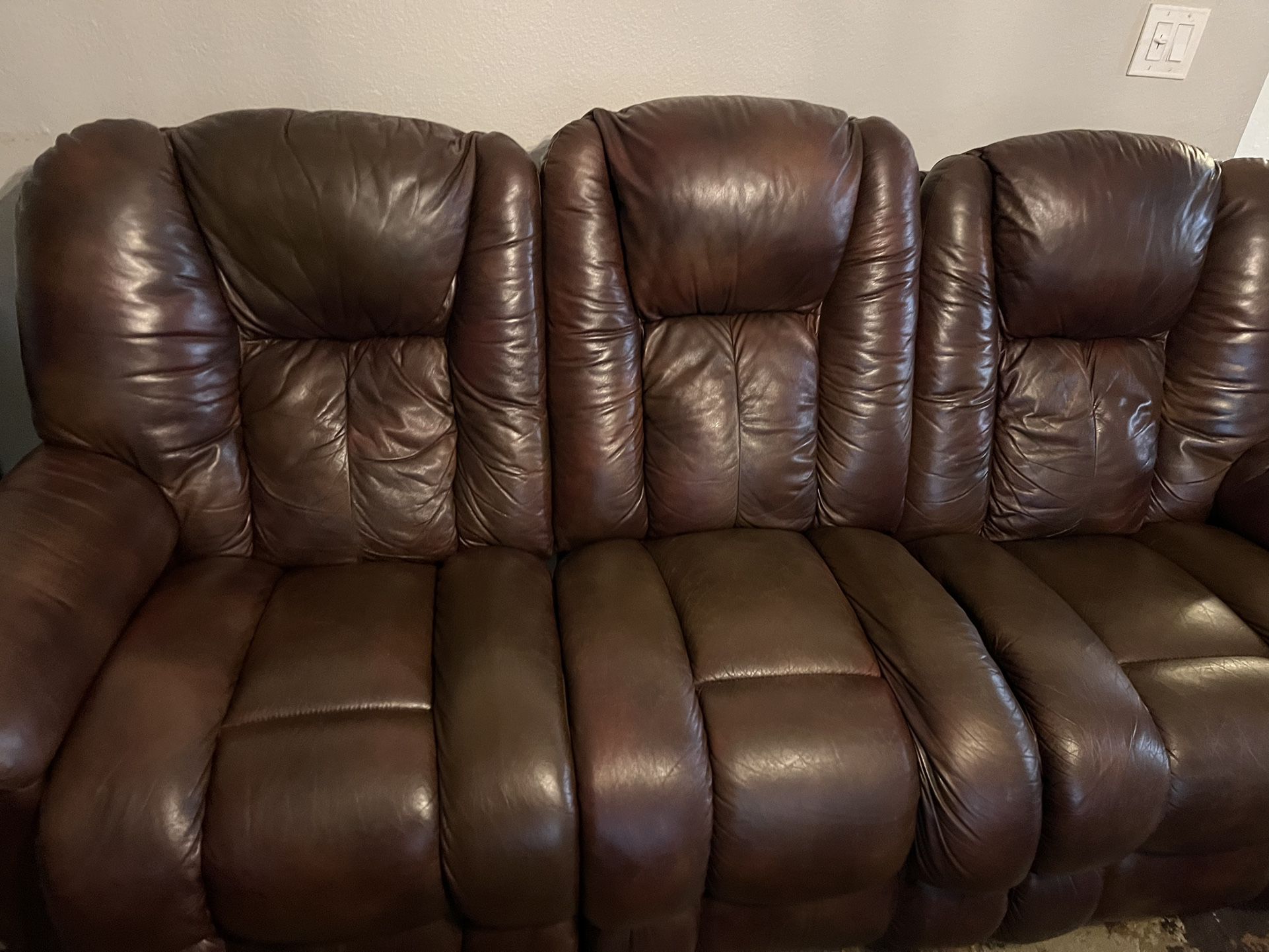 La-z Boy Recliner Couch Set