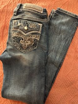 ROCK REVIVAL STRAIGHT JEANS