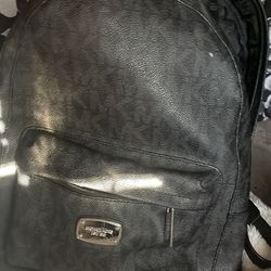 Micheal Kors bag black