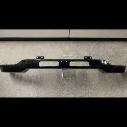 03-06 GMC Sierra Front Bumper Black Cover - Yukon 1500 / 2500 / 3500