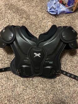 Xenith Velocity 2 Shoulder pads (Read Description)