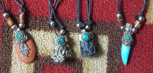 Black tourmaline Turquoise necklaces Machu Pichu - Peru