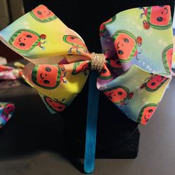 Cocomelon Bows