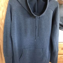 Women’s Pullover Sweatshirt