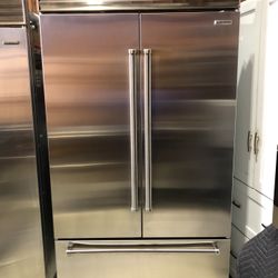 Sub Zero 42” Stainless Steel Built In French Door Refrigerator 