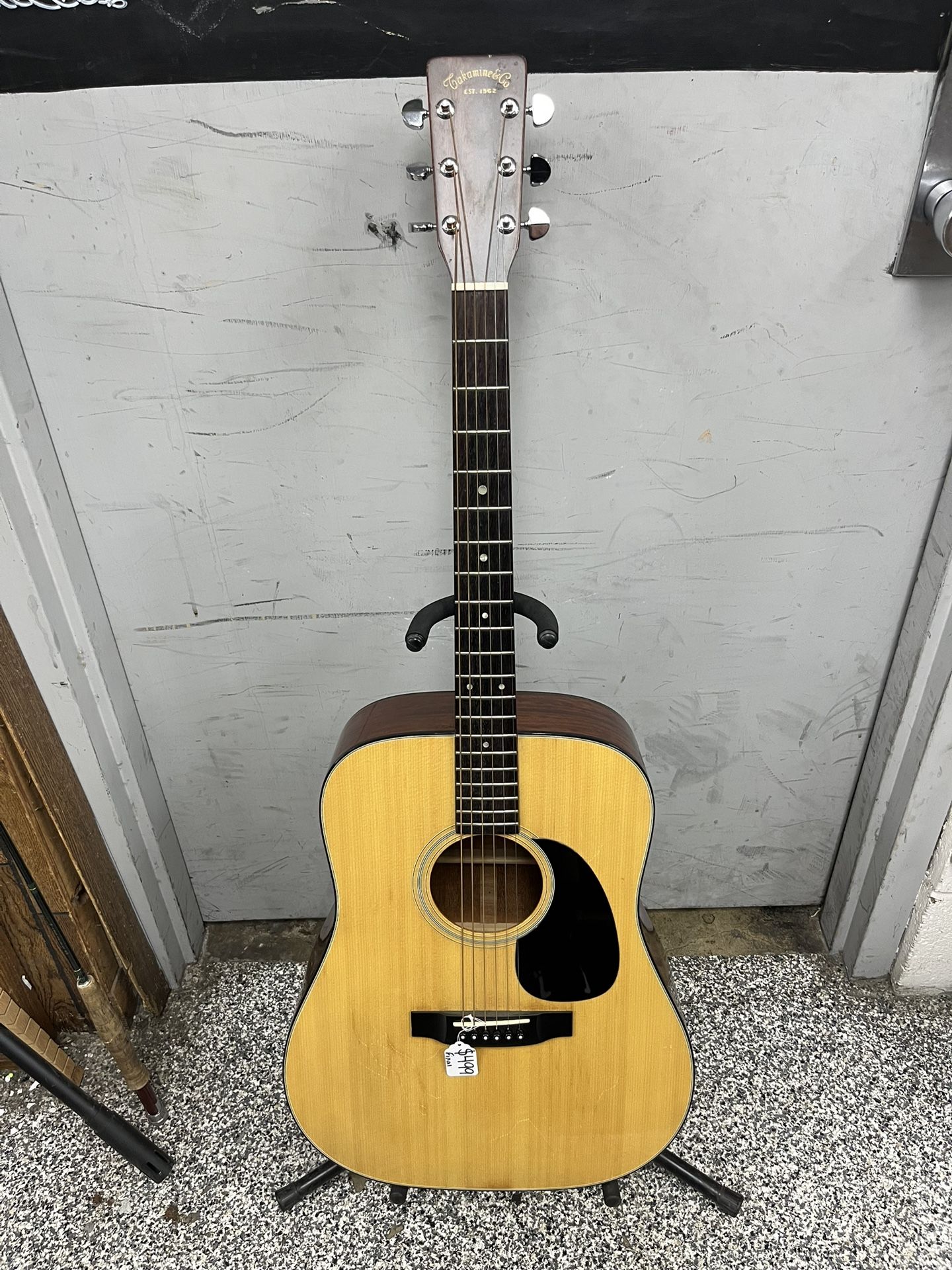 Takamine 1985 Acoustic Guitar G330