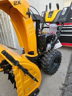 Cub Cadet 2X Two-Stage Gas Snow Blower