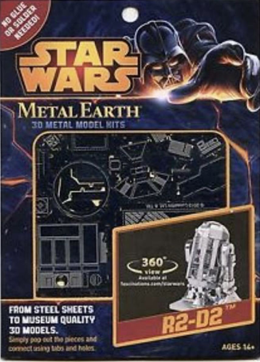 New Disney store Starwars Metal Earth 3D Metal Model kit, R2D2 for ages 14+